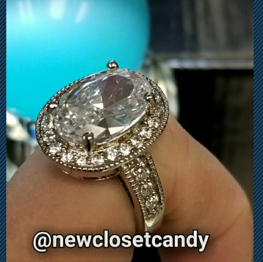 Diamond Synthetic CZ Reflective Ring .925 - Picture 4 of 7
